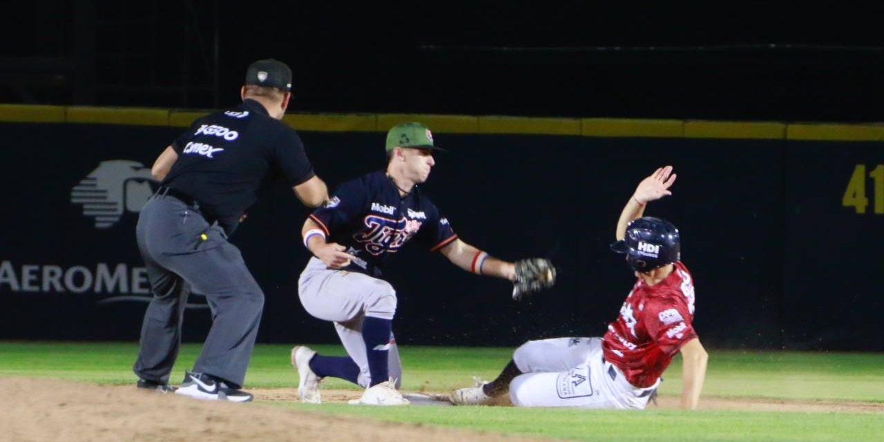 Bravos de León vs. Tigres de Quintana Roo, juego 34, 1o de la serie, 12×7 3 del 300522 en León