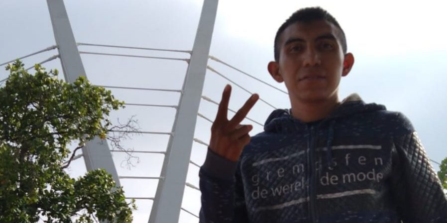 Javier Caballito Nic corriendo en Villahermosa 1 del 260522 para pelea por vacante campeonato nacional de peso gallo vs. local Luis Kiko Guzmán