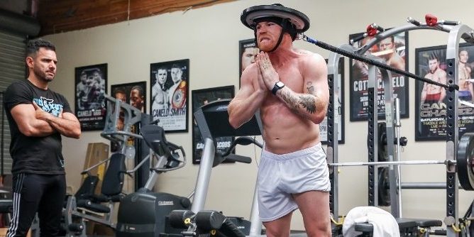 Saúl Canelo Álvarez entrenamiento del 020522 para Bivol
