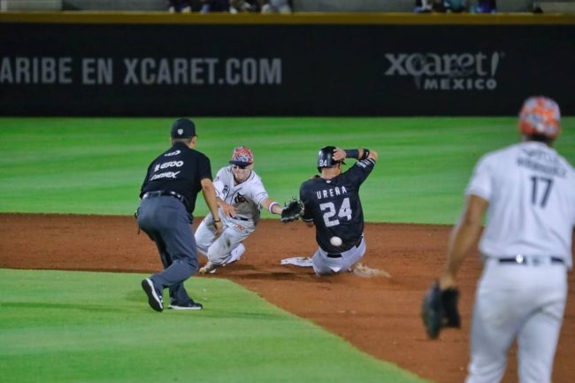 Tigres de Quintana Roo vs. Guerreros de Oaxaca, juego 28, 1o de la serie, 7×2 1 del 240522 en Cancún