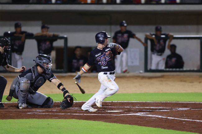 Tigres de Quintana Roo vs. Guerreros de Oaxaca, juego 30, 3o de la serie, serie para los Tigres, 3×1 del 260522 en Cancún