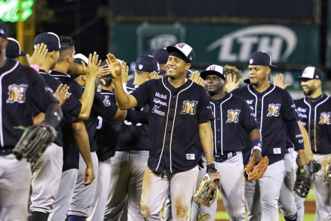 Tigres de Quintana Roo vs. Piratas de Campeche juego 17 para ambos, 2o de la serie, serie empatada, 3×2 del110522 en Mérida, Piratas jugando como local