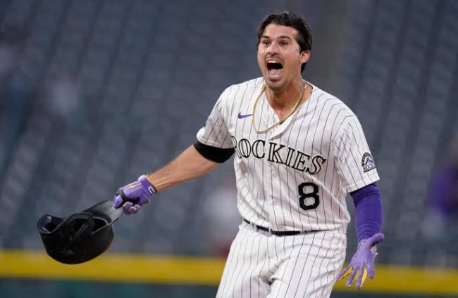Josh Fuentes, contratado por los Leones de Yucatán del 140622