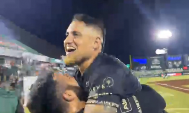 Leones de Yucatán vs. Acereros de Monclova, juego 51, 3o de la serie, serie para los Leones, 2×1 del 230622 en Mérida, Nprberto Obeso anotador de la del gane en el inning 15