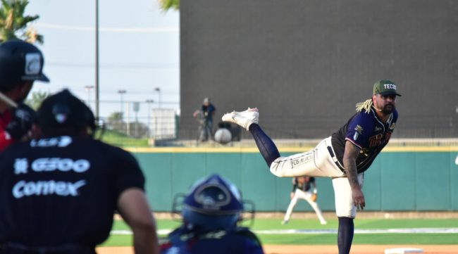 Tecolotes de los dos Laredos vs. Piratas de Campeche, juego 41, 2o de la serie, serie empatada, 3×1 del 080622, en Laredo, Texas, William Pérez, abridor y ganador, 3-1