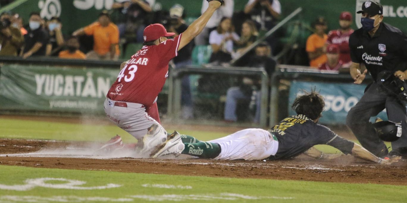 Leones de Yucatán vs. Águila de Veracruz, juego 64, 1o de la serie, 6×3, del 080722 en Mérida, Josh Fuentes anotando