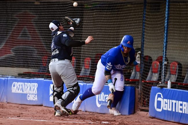 Tigres de Quintana Roo vs. Acereros de Monclova, juego 67, 1o de la serie, 8×5, 3 del 120722 en Monclova