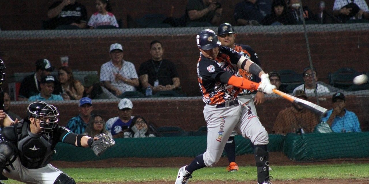 Tigres de Quintana Roo vs. Saraperos de Saltillo, juego 70, 1o de la serie, 9×5 5 del 150722 en Saltillo