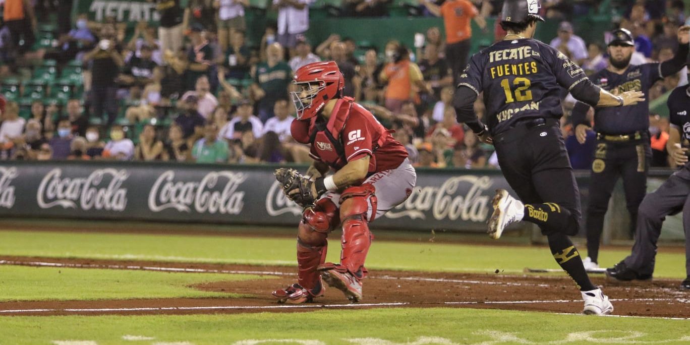 Los Leones lechan el plumaje águila: 3x0