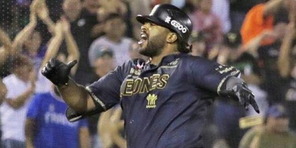 Leones de Yucatán vs. Tigres de Quintana Roo, 2o juego 2o play off, 5×4, 210822 en Mérida, Art Charles