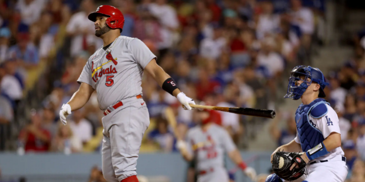 Albert Pujols jonrón 699 del 230922 en Los Ángeles, esa misma noche bateó el 700 para sumarse al club de los 700 de Ruth, Bonds y Aaron