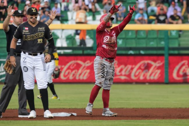 Diablos Rojos del México vs. Leones de Yucatán, juego 4 serie del sur, ventaja diablos 3-1, 6×5, del 030922 en Mérida, Cristhian Adames