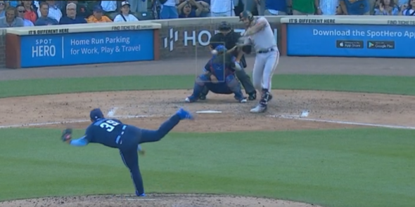 Manuel Bolón Rodríguez vs. Evan Longoria, le pegpo doble productor de las dos únicas carreras de los Gigantes que perdieron 2×4, salión sin decisión, del 090922 en Chicago