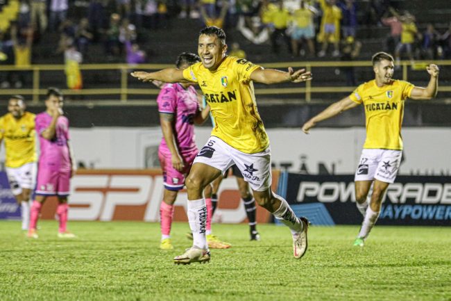 Venados de Yucatán vs. Alteños de Tepatitlán, partido reclasificación 4-2. del 191022 en Mérida, los Venados clasifican a la liguilla