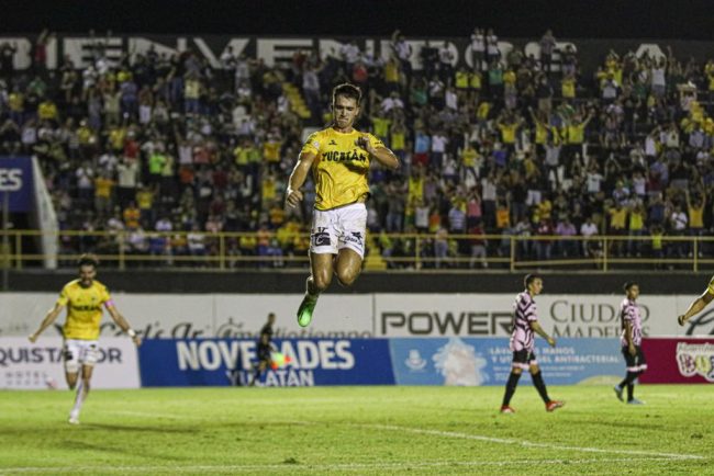 Venados de Yucatán vs. Leones Negros de la U. de G. partido de ida, 4os de final torneo de apertura liga de ascenso, del 251022 en Mérida, Mauro Guadarrama