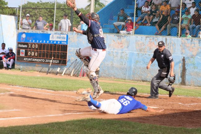 Universidad Marista vs. Senadores de la Morelos, 2o de la serie, serie empatada, 5×4, del 131122 en la Morelos