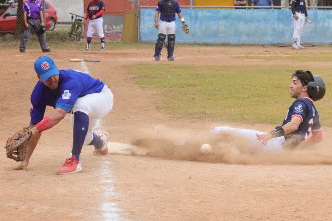 Venados de la Universidad Marista vs. Senadores de la Morelos 8a fecha, 1o de la serie, 2×1, del 231222 en Chichí SUárez
