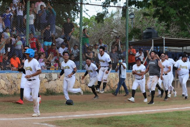 Bravos de Chicxulub Pueblo vs. Azulejos de la Dolores Otero, 2o de la serie, serie para los Bravos, califican a la final, destronan a la Dolores, 5×4, 1 del 220123 en Cordemex