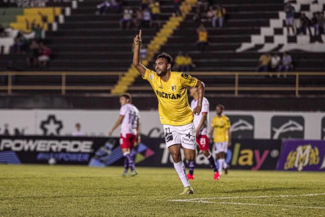 Venados de Yucatán vs. Cimarrones de Sonora, fecha del torneo de clausura de la liga de expansión. 1-0, 1 del 140223 en Mérida, Ángel López gol
