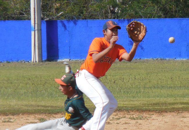 liga motuleña El potro Armando Balam aterriza en la segunda colchoneta