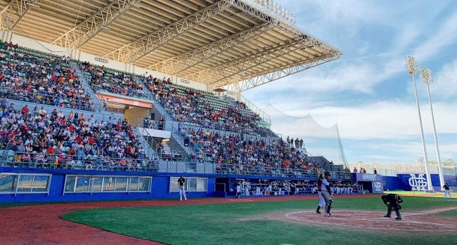 Bravos de León vs. Mariachis de Guadalajara 1er juego pretemporada de ambos, 4×3, del 250323 en Lagos de Moreno, debut Luis Borges como mánager en la LMB, con derrota