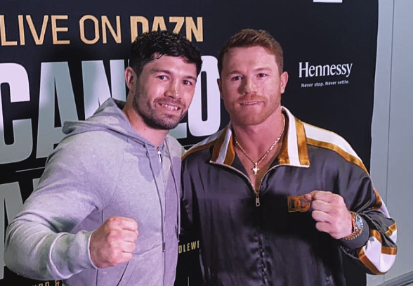 Saúl Canelo Álvarez con John Ryder