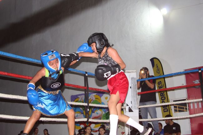boxeo femenil del 280323 en Ciudad Caucel