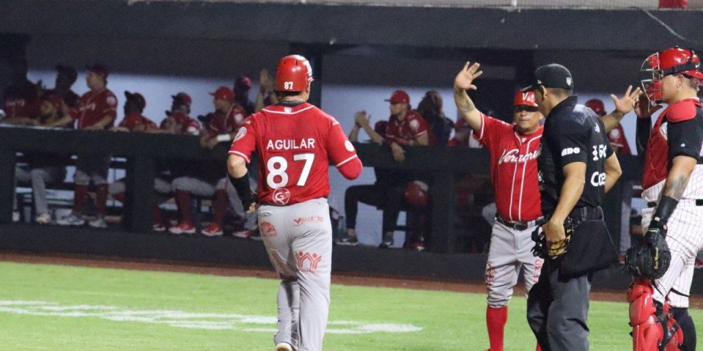 Águila de Veracruz vs. Piratas de Campeche, 4o juego de los Piratas, juego de regreso de la LMB a Campeche, desde 2021, 1o de la serie, 6×1, del 250423 en Campeche