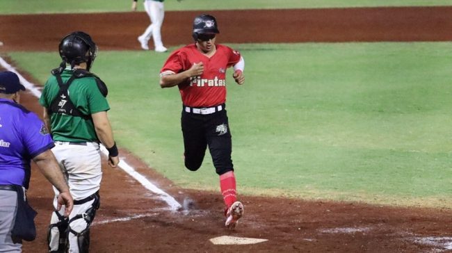 Piratas de Campeche vs. Olmecas de Tabasco pretemporada 2023, 2×1, del 080423, primer triunfo extraoficial de los Piratas en remozado parque Nelson Barrera Romellón