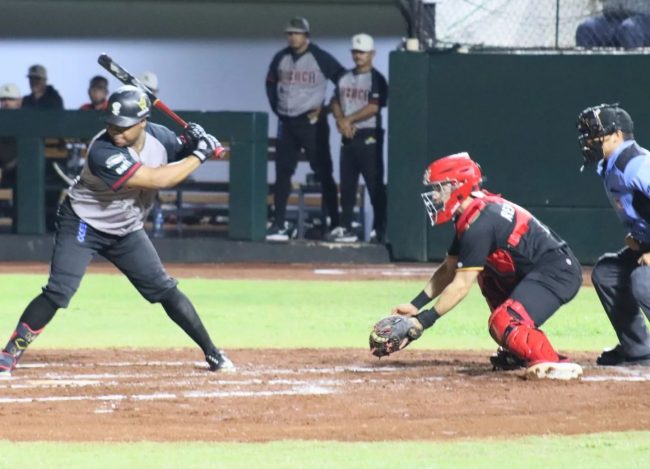 Guerreros de Oaxaca vs. Piratas de Campeche, juego 23, 2o de la serie, serie empatada, 8×3, del 170523 en Campeche, Ademar Rifaela