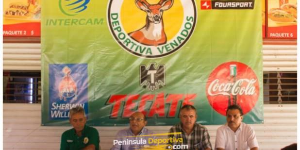 Jorge Arana Palma, con Ariel Loco Cruz y Alonso Diegocon marca de agua