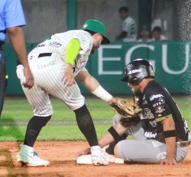 Olmecas de Tabasco vs. Leones de Yucatán, juego 11, 2o de la serie, serie para los Olmecas, 3×2, del 030523 en Villahermosa, 7a derrota al hilo