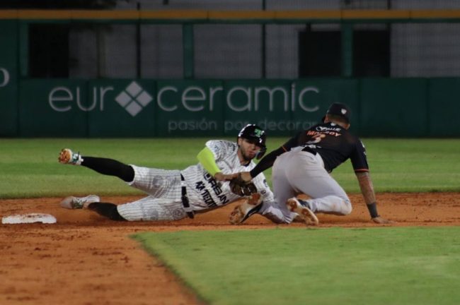 Olmecas de Tabasco vs. Tigres de Quintana Roo, juego 32, 2o de la serie, serie para los Olmecas, 6×5, del 270523 en Villahermosa