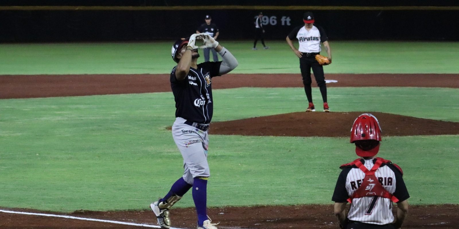 Tigres de Quintana Roo vs. Piratas de Campeche, juego 34 para ambos, 1o de la serie, 4×1, del 300523 en Campeche, 1a visita tigres a campeche desde 2021