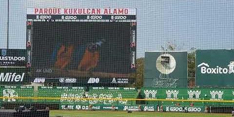 nueva pantalla parque Kukulcán el día de su inauguración, juego inaugural en 2023