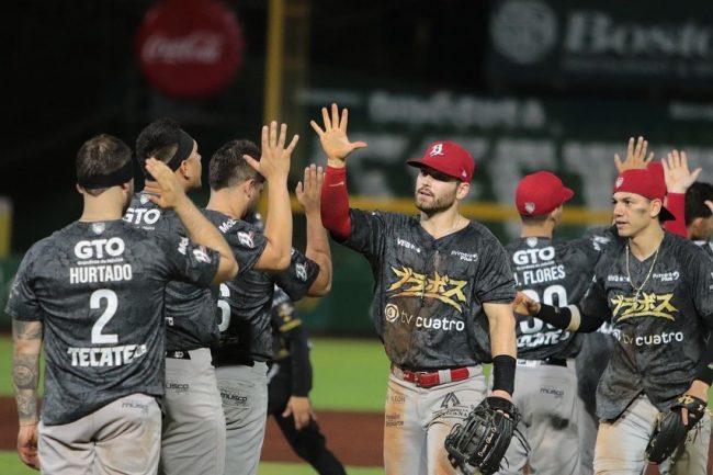 Bravos de León vs. Leones de Yucatán, juego 56, 2o de la serie, 5×2, serie empatada, del 280623 en Mérida, en extrainnings, 10o inning