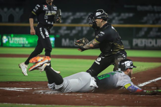 Generales de Durango vs. Leones de Yucatán, juego 35, 2o de la serie, serie empatada, 11×2, del 310523 en Mérida