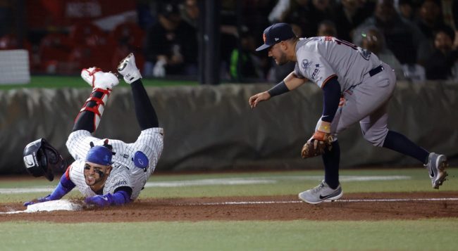 Toros de Tijuana vs. Tigres de Quintana Roo, juego 43, 1o de la serie, 9×2, del 100623 en Tijuana, Noah Perio y Ángel Erro