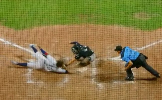 Acereros de Monclova vs. Tigres de QUintana Roo, juego 70, 2o de la serie, serie empatada, 15×0, del 150723 en Monclova, Aldo Núñez, grand slam de Campo con cátcher Germán Revilla y umpire Pedro Tun