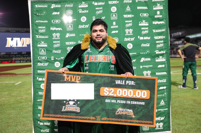 Leones de Yucatán vs. Piratas de Campeche, Juego 77 para ambos, 2o de la serie, serie para los Leones, 3×2, del 220723 en Mérida, Luis Felipe Pepón Juárez, impulsó las tres carreras editada