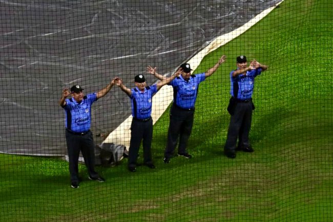 Piratas de Campeche vs. Leones de Yucatán, juego 58, 1o de la serie, suspendido por lluvia, del 300623 en Campeche