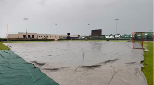 Piratas de Campeche vs. Leones de Yucatán, juego 60, 3o de la serie, pospuesto por lluvia, del 020723 en Campeche