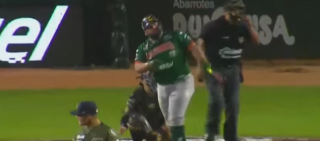Tigres de Quintana Roo vs. Leones de Yucatán, juego 75 para ambos, 3o de la serie, serie para los Tigres, 9×8, del 200723 en Cancún, Luis Felipe Pepón Juárez, 7o jonrón del año, jonrón de la 8a carrera