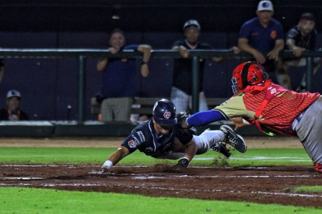 Tigres de Quintana Roo vs. Tecolotes de los dos Laredos, juego 58, 1o de la serie, 4×3, del 300623 en Cancún