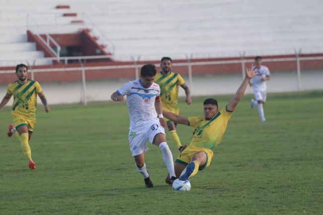 Deportiva Venados empata con los Lobos de la ULM, fecha 1 Torneo de Apertura de la Liga Premier, 1-1, 3 del 120823 en Salamanca