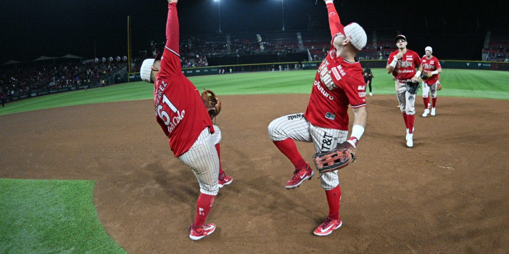 Diablos Rojos del México vs. Pericos de Puebla, juego 1, 2o play off, 6×3, del 180823 en Ciudad de México