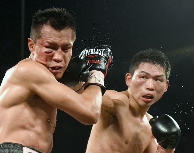 Francisco Bandido Vargas vs. Takashi Miura, gkot 9, ganó campeonato mundial súperpluma del CMB, del 211115 en Las Vegas, Mandalay Bay