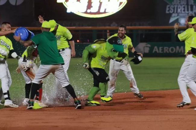 Olmecas de Tabasco vs. Piratas de Campeche, juego 82, 1o de la serie, 1o doble cartelera pospuesto 2 días por lluvia, 1×0, 2 del 310723 en Villahermosa