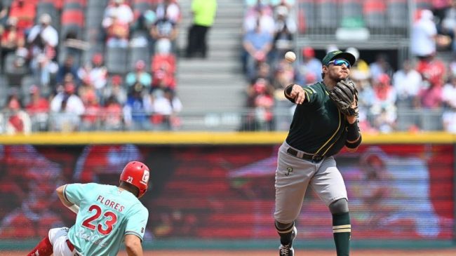 Pericos de Puebla vs. Diablos Rojos del México, 2o juego 2o play off, serie empatada, 7×5, del 200823 en la Ciudad de México, Samar Leyva
