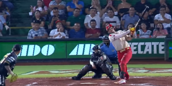 Rojos del Águila de Veracruz vs. Leones de Yucatán, juego 4, 2o play off, ventaja Leones 3-1, 4×2, 1 del 220823 en Mérida, Alex Liddi, jonrón de una carrera, del triunfo